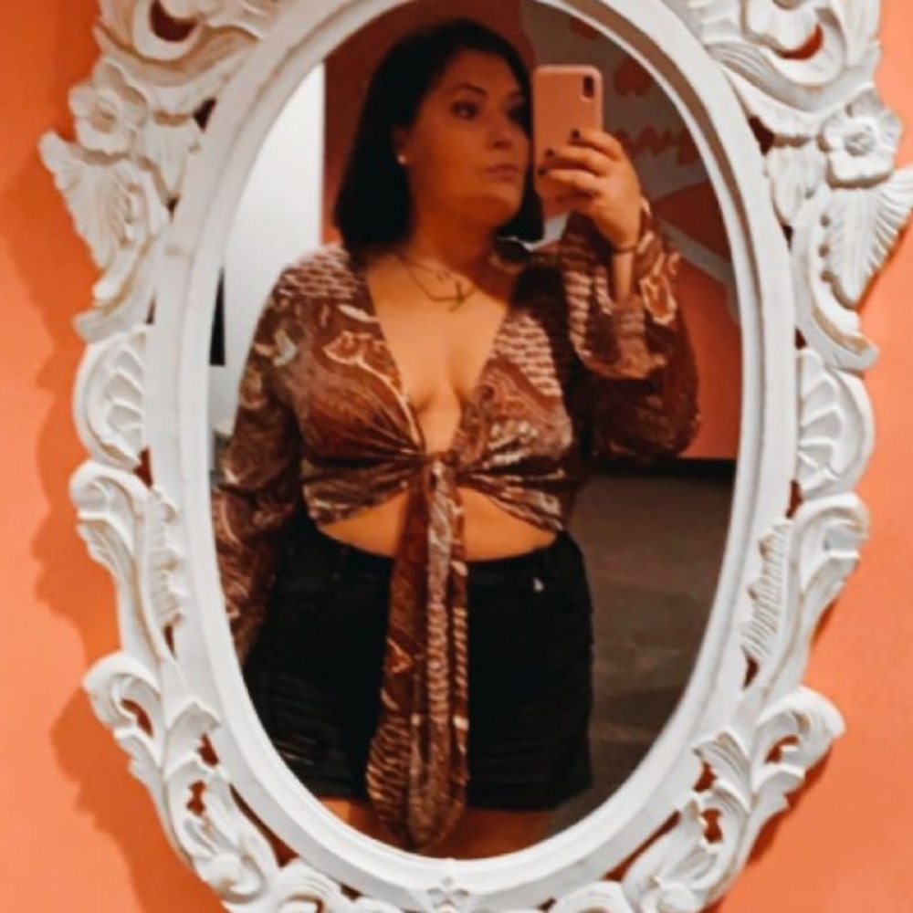 Nasty gal size 18 tie top!